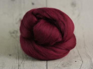 CHUNKY wool wildberry red 100 % virgin wool from the merino sheep
