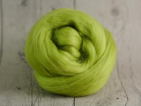 Chunky Wolle apfel grün 100% Schurwolle vom Merinoschaf